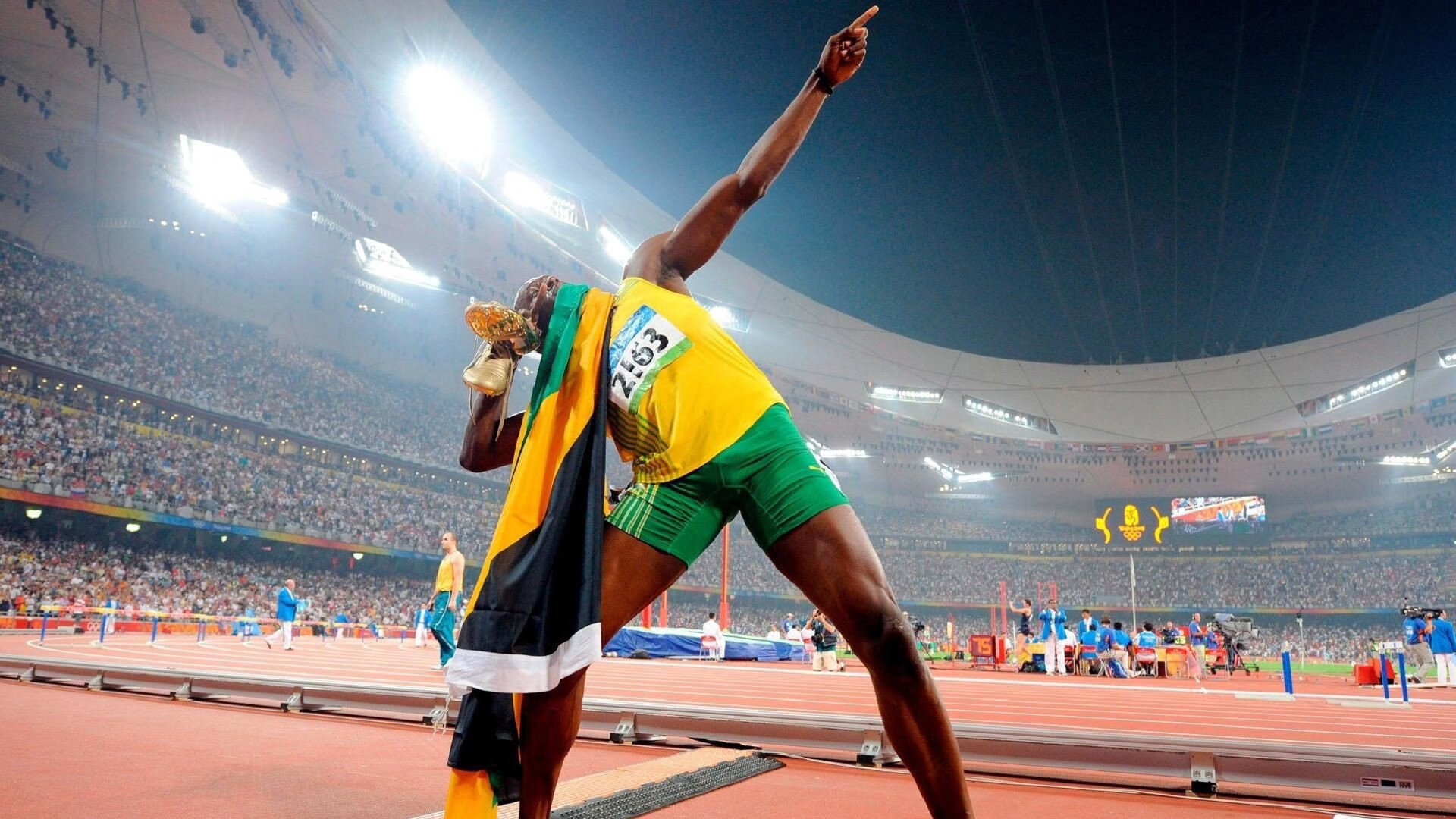 法国混合接力赛场表现引发热议，法国乒乓混双是谁